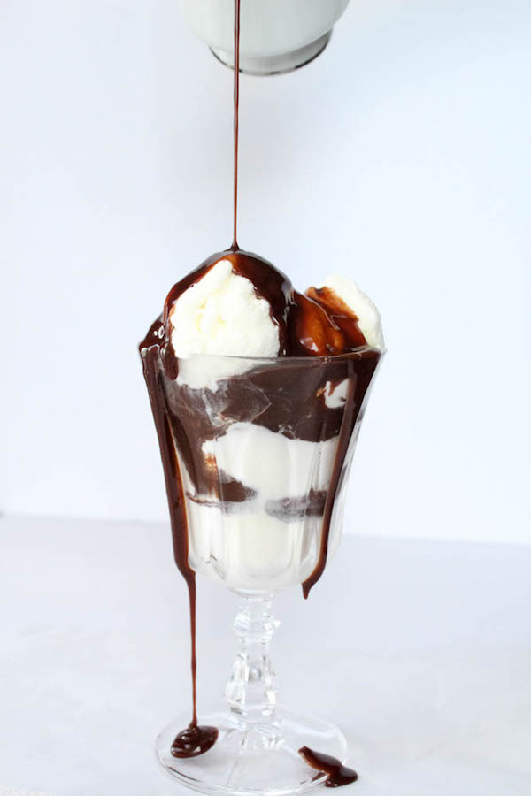 Vanilla ice-cream topped with Nutella Ganache