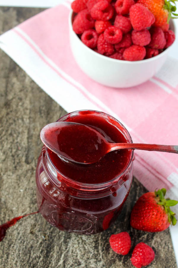11 minute Strawberry-Raspberry Sauce! Incredibly easy to make!