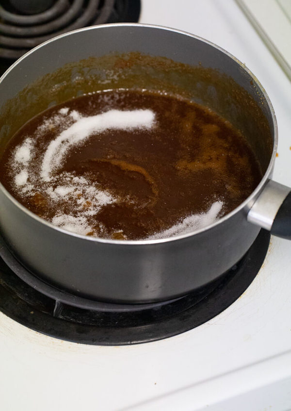salted caramel sauce step-by-step photos