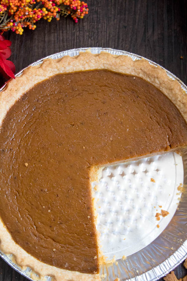 This Easy Homemade Pumpkin Pie is the perfect dessert for Thanksgiving. You'll only need a few simple ingredients to create a rich and delicious pie that'll surely wow all your guests! 