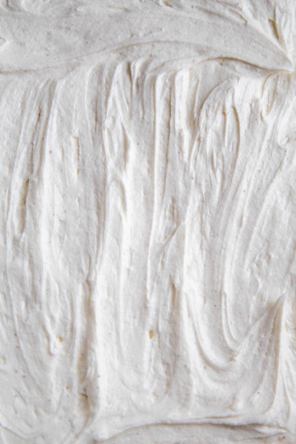 A light, fluffy, and dreamy Vanilla Buttercream Frosting. Perfect for frosting cakes, cupcakes, and more!