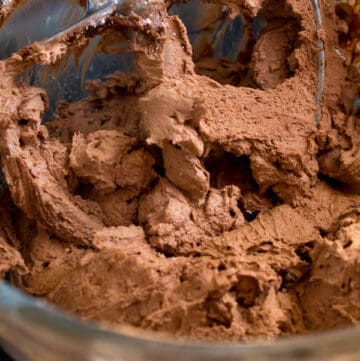 A light, fluffy, silky and dreamy Chocolate Buttercream Frosting. Perfect for frosting cakes, cupcakes, and more!