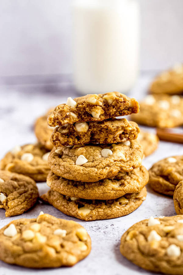 stack of white chocolate chip pumpkin cookies 