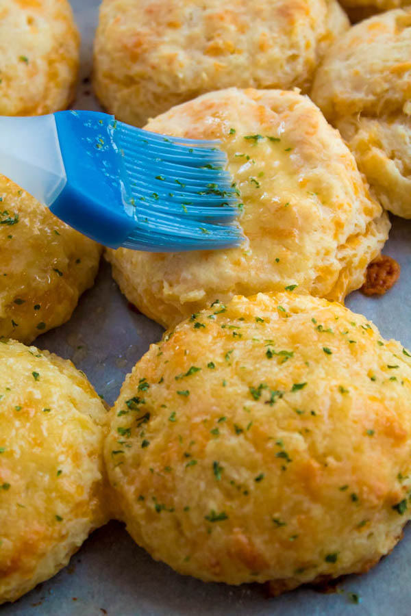 These Homemade Cheddar Biscuits are extremely tender, fluffy, buttery and savory. This is the perfect side dish to add to your Holiday dinner menu.