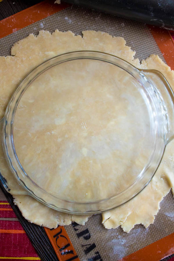 how to transfer pie dough to a pie dish