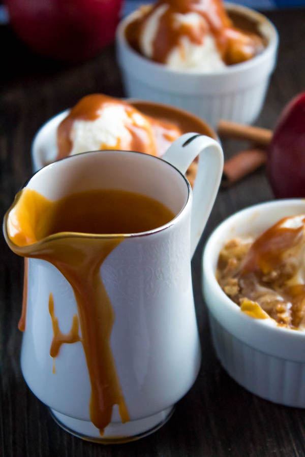 Salted Caramel Apple Crisp – Fresh apples, tossed with sugar and spices, blanketed under a layer of salted caramel sauce and topped with a crispy oatmeal-pecan crumble! This salty and sweet treat is the perfect dessert for Fall and Thanksgiving!