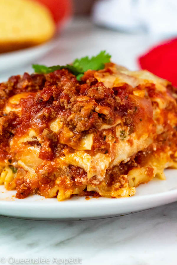 This Lasagna is the best I've ever had! Layers of a thick and meaty sauce, creamy ricotta filling and a cheesy topping. I guarantee this will be your new favourite go-to recipe for the holidays!