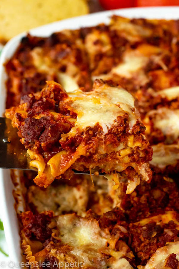 This Lasagna is the best I've ever had! Layers of a thick and meaty sauce, creamy ricotta filling and a cheesy topping. I guarantee this will be your new favourite go-to recipe for the holidays!