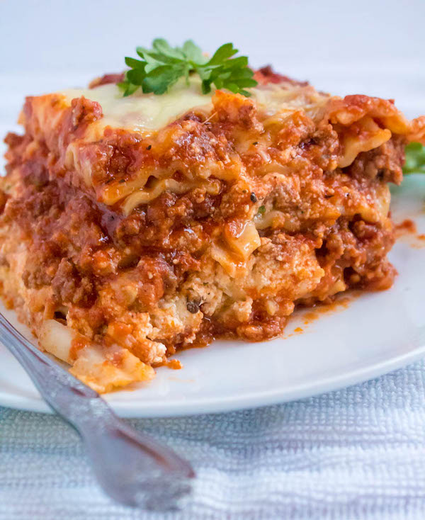 Three Layer Lasagne with Ricotta and Meat Sauce