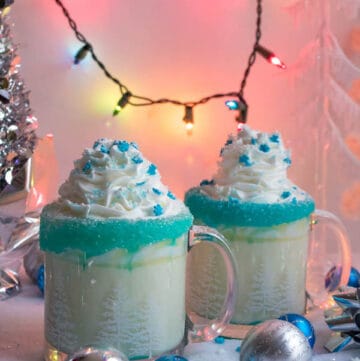 This Winter Wonderland White Hot Chocolate is a fun and festive drink perfect for winter! It's almost too cute to drink!