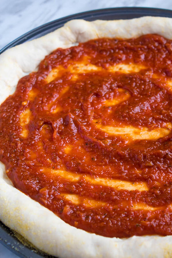 This Homemade Pizza Sauce is the perfect addition to your homemade pizza. Easy to make and packed with flavour — once you make this sauce, you'll never resort to store bought again!