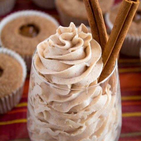 A light, fluffy, and dreamy Cinnamon Buttercream Frosting. Perfect for frosting cakes, cupcakes, and more!