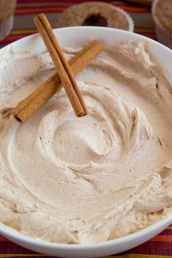 A light, fluffy, and dreamy Cinnamon Buttercream Frosting. Perfect for frosting cakes, cupcakes, and more!