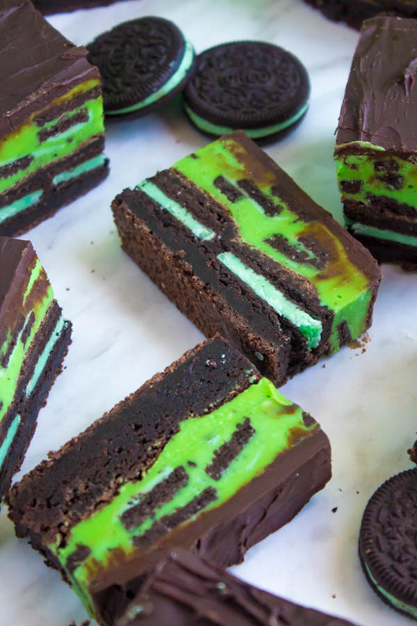 Mint Oreo Fudge : Chocolate Mint Oreo Fudge - The Gunny Sack - Mint creme fudge covered oreos.
