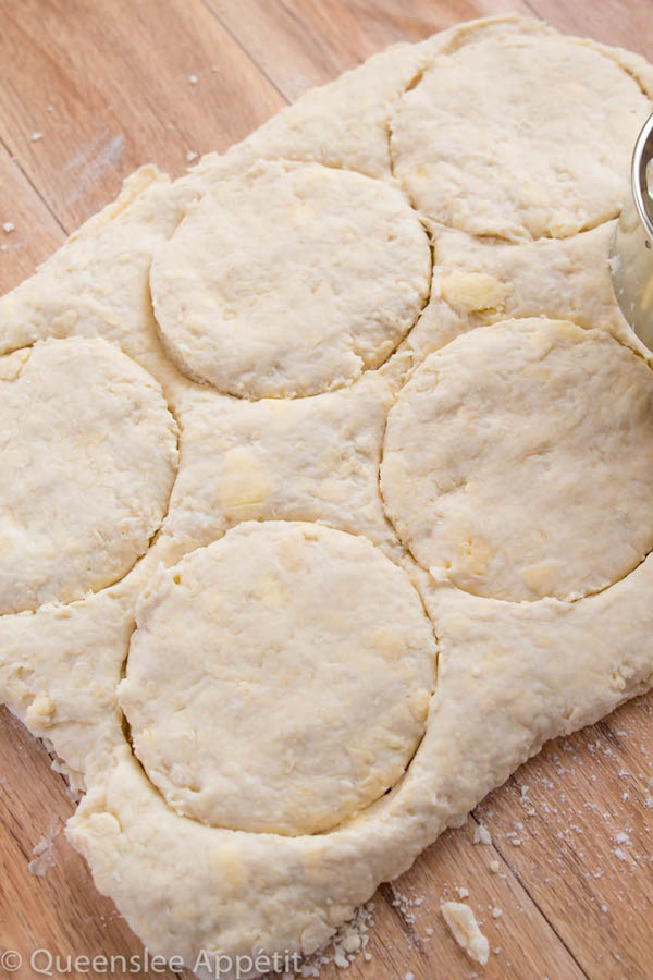 These Homemade Buttermilk Biscuits are super flaky, fluffy and buttery! These babies are perfect for any occasion. 