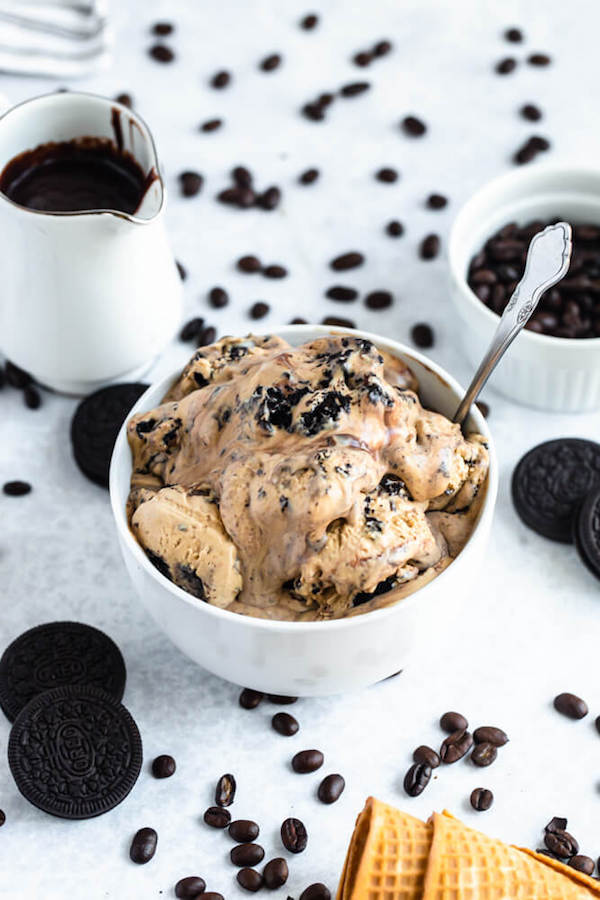 no-churn coffee ice cream with chunks of Oreo and a swirl of Nutella ganache