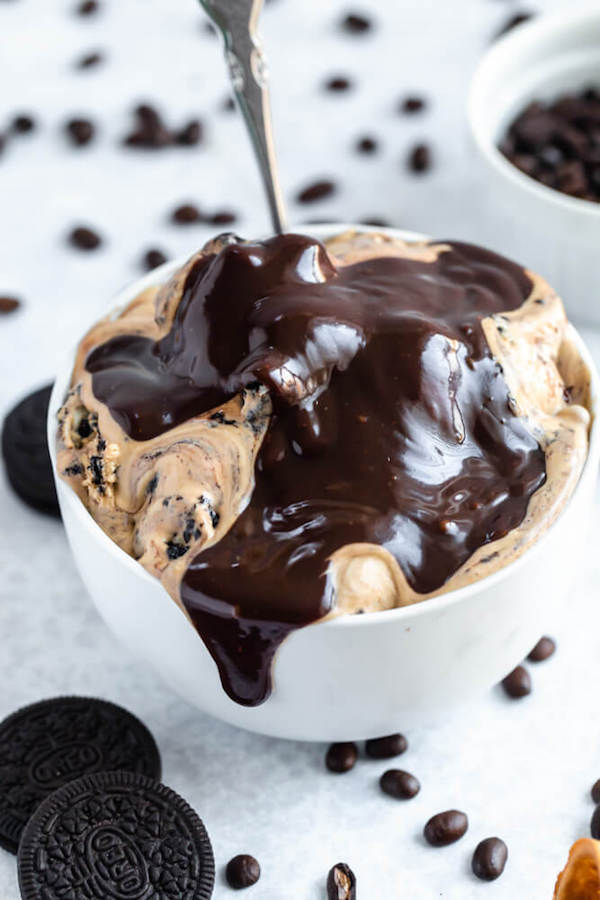 no-churn coffee ice cream with chunks of Oreo and a swirl of Nutella ganache