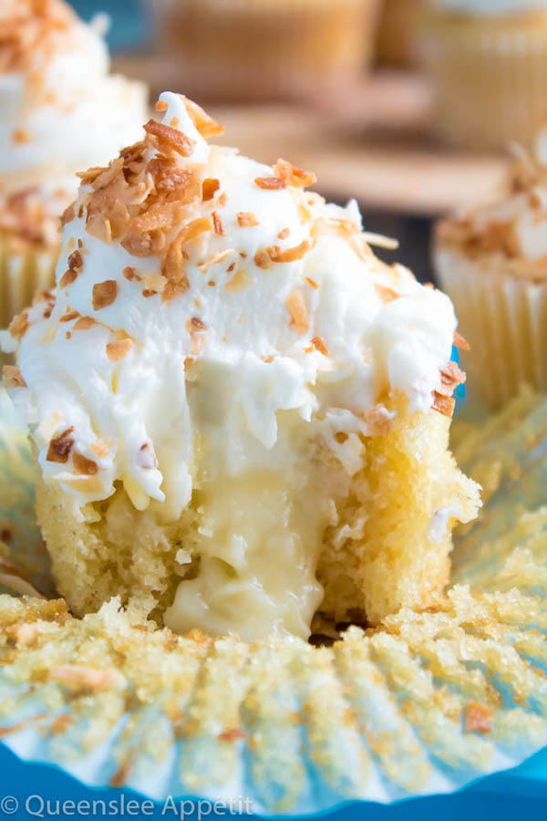 Coconut Cream Pie Cupcakes ~ Recipe | Queenslee Appétit
