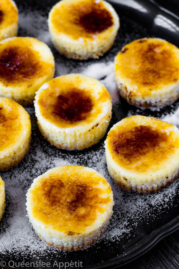 Classic Creme Brûlée and Creamy Cheesecake collaborate to make these incredible Mini Creme Brûlée Cheesecakes! With a custard based cheesecake topped with a yummy caramelized sugar topping, these mini treats are sure to be a huge hit! 