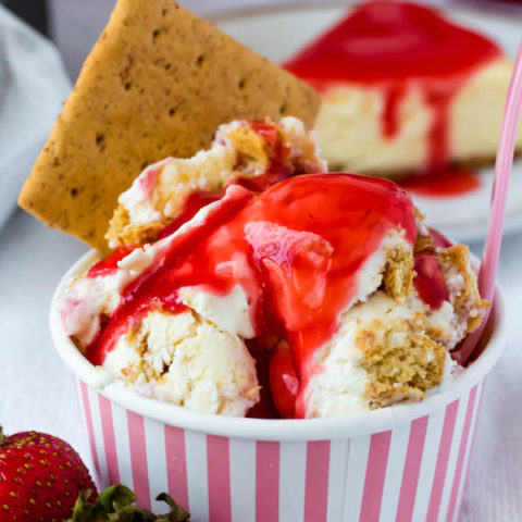 This No-Churn Strawberry Cheesecake Ice Cream consists of a cheesecake flavoured ice cream base that’s loaded with cheesecake and graham cracker pieces and a swirl of sweet homemade strawberry sauce. This simple and delicious dessert just screams summer!