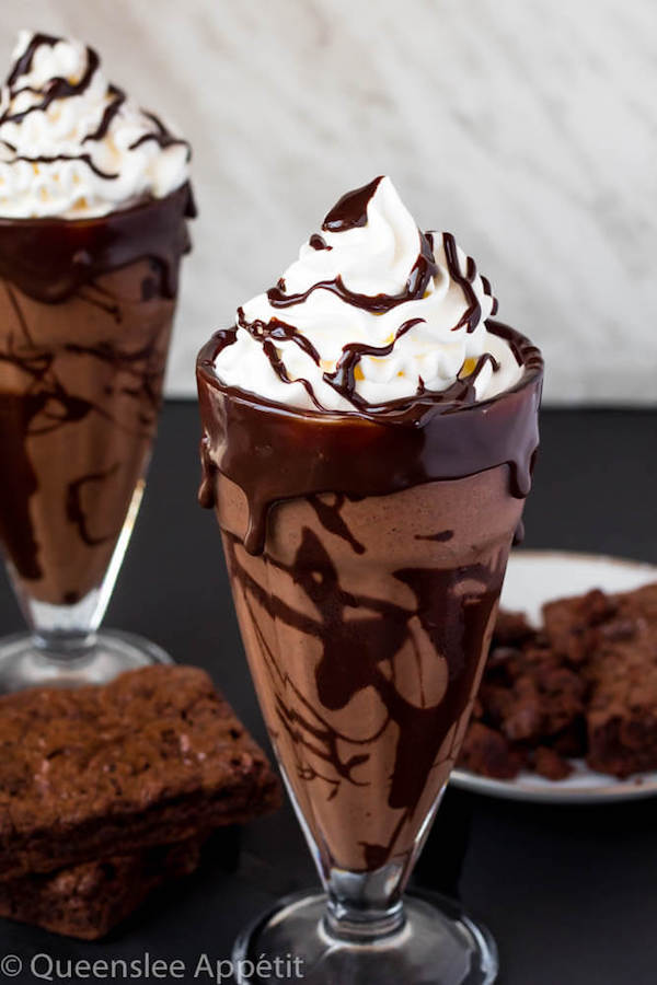 This Brownie Milkshake is a super decadent treat every chocolate lover should taste at least once! Loaded with brownie chunks and decorated with ganache, this milkshake is packed with delicious chocolate flavour. 