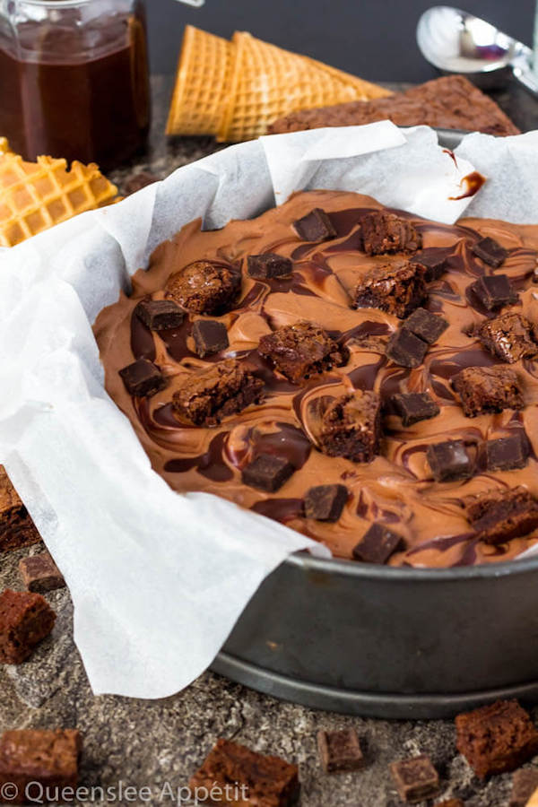 This No-Churn Brownie Fudge Swirl Ice Cream is for hardcore chocolate lovers only. This rich and creamy chocolate ice cream is loaded with chocolate chunks, chunks of brownies and swirled with silky ganache! 