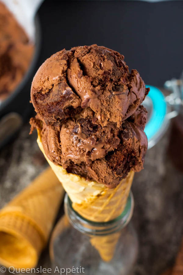 This No-Churn Brownie Fudge Swirl Ice Cream is for hardcore chocolate lovers only. This rich and creamy chocolate ice cream is loaded with chocolate chunks, chunks of brownies and swirled with silky ganache! 