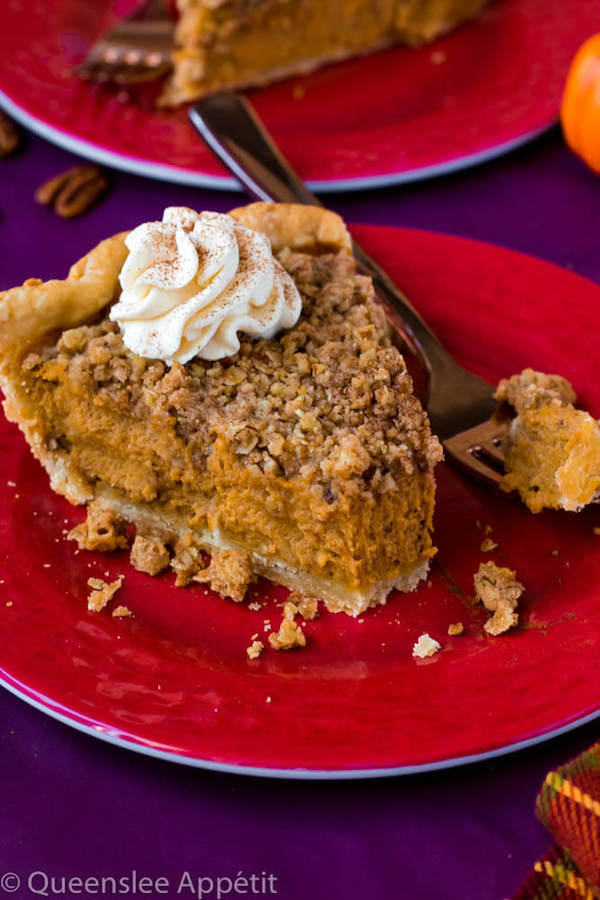 streusel pumpkin pie 