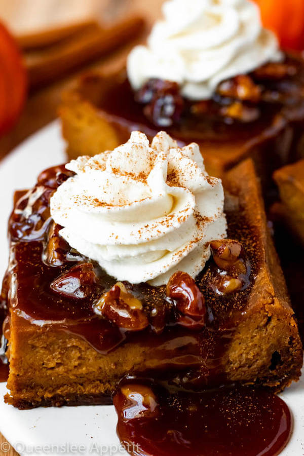 Pumpkin Pie Bars with Maple Pecan Praline Sauce