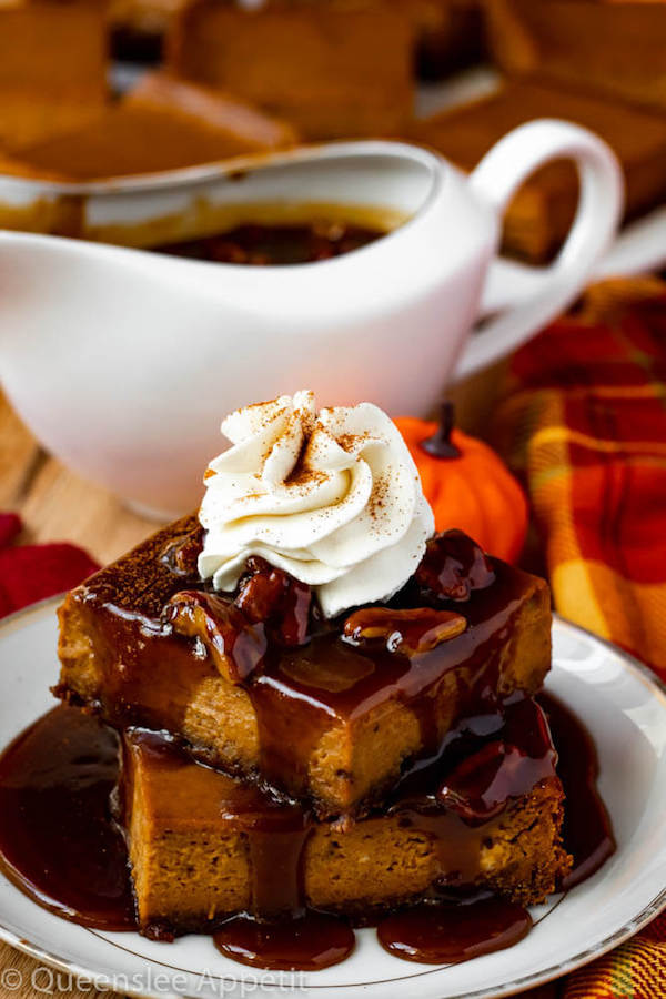 Pumpkin Pie Bars with Maple Pecan Praline Sauce