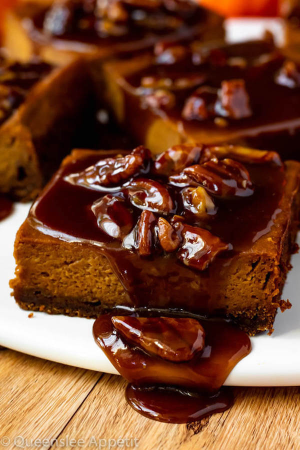 Pumpkin Pie Bars with Maple Pecan Praline Sauce