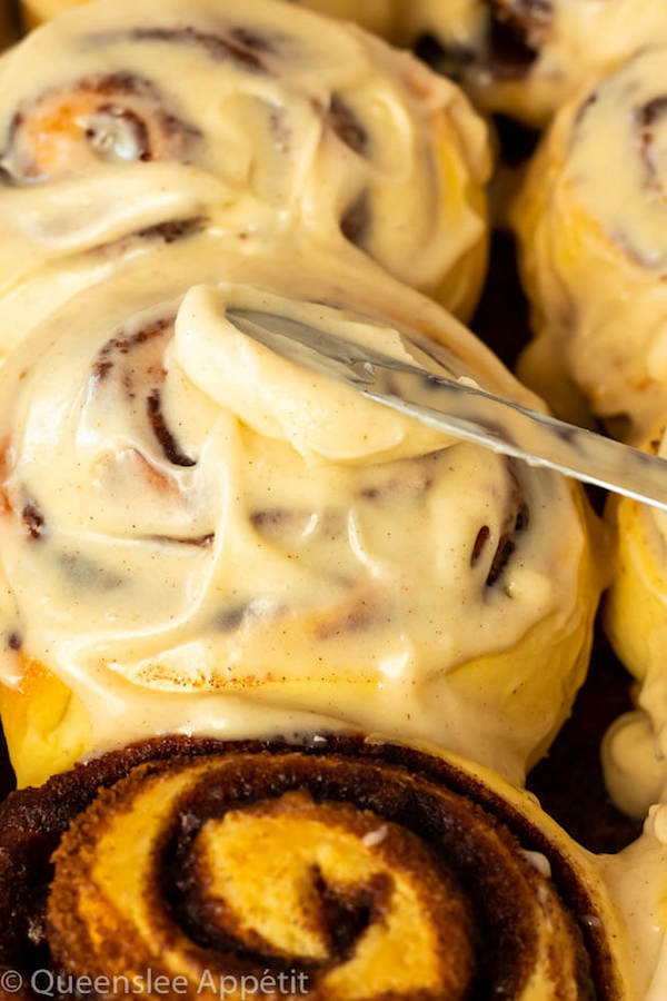 Eggnog Cinnamon Rolls