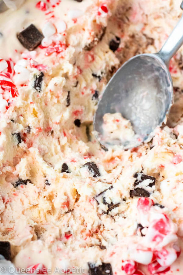 No-Churn Peppermint Bark Fudge Swirl Ice Cream