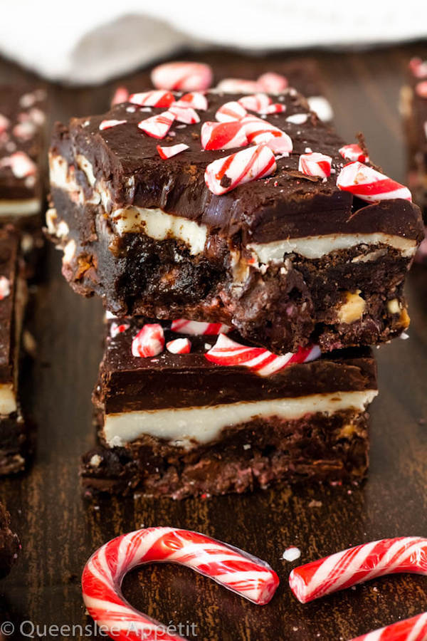 Peppermint Bark Fudge Brownies ~ Recipe | Queenslee Appétit