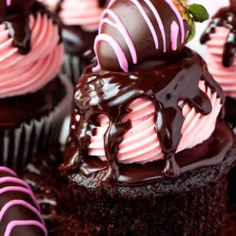 Chocolate Covered Strawberry Cupcakes