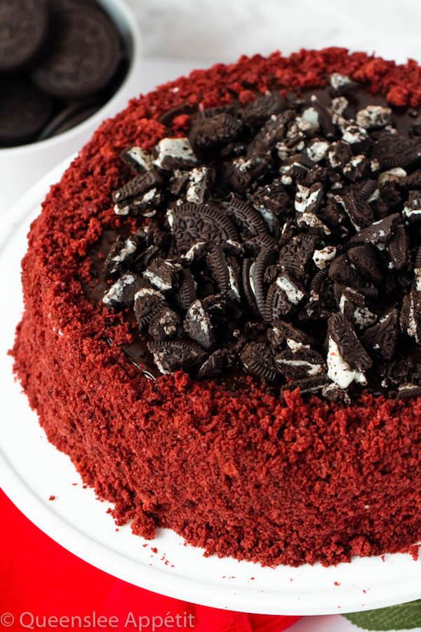 Red Velvet Oreo Cheesecake ~ Recipe  Queenslee Appétit