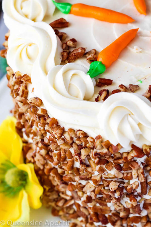 Perfect Carrot Cake With Cream Cheese Frosting Queenslee Appetit