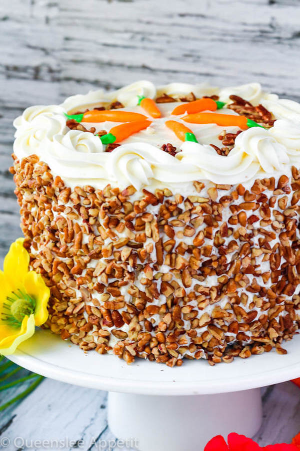 Perfect Carrot Cake with Cream Cheese Frosting | Queenslee Appétit