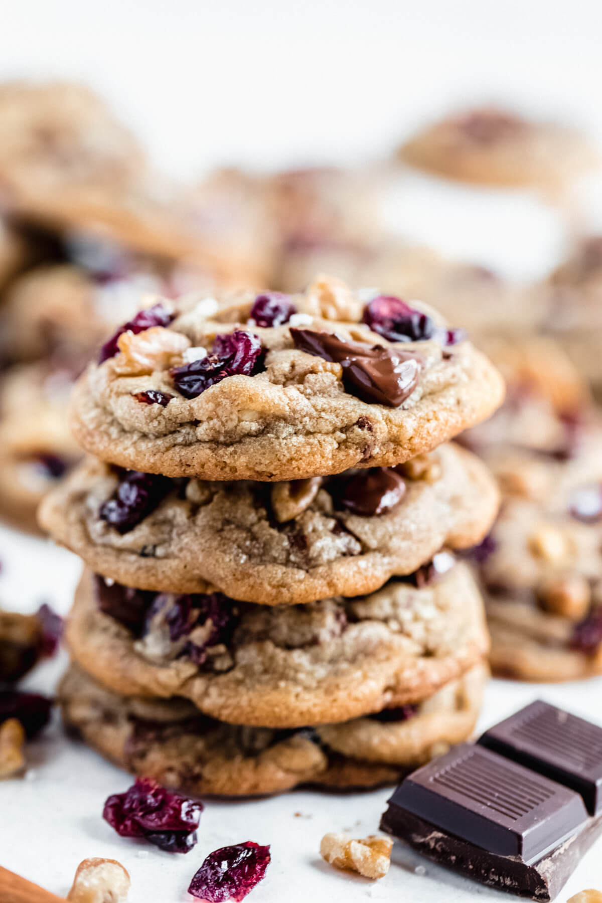 4 cookies stacked on each other