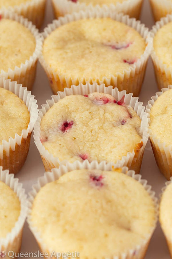 White Chocolate Covered Strawberry Cupcakes