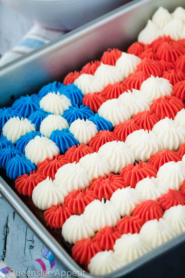 American flag sheet cake