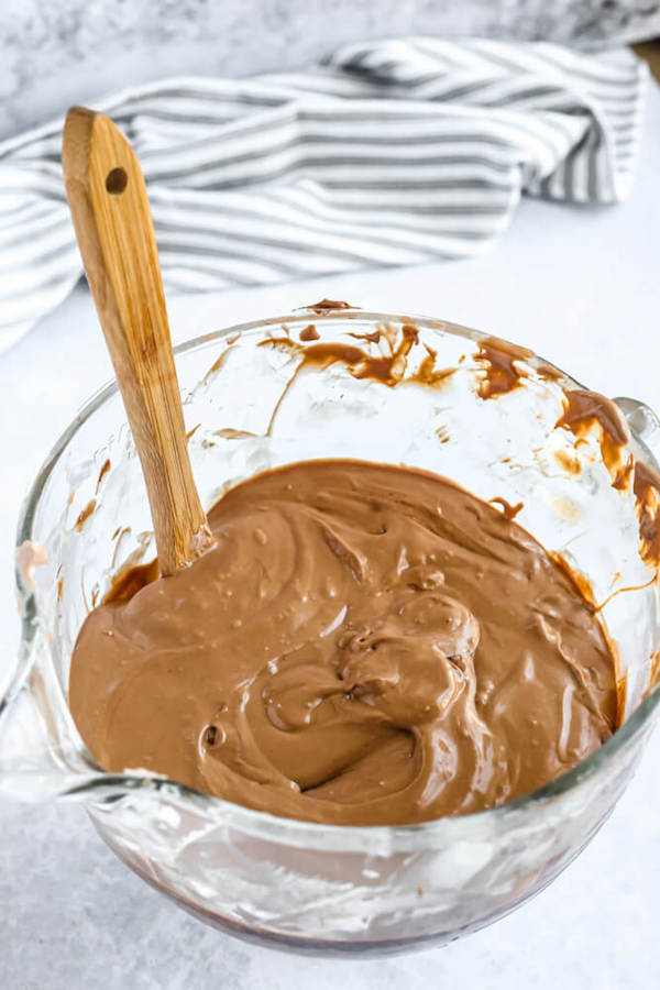 chocolate cheesecake batter