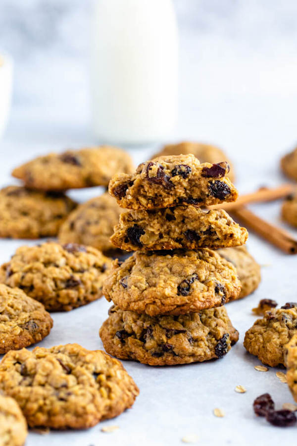 soft and chewy oatmeal raisin cookies