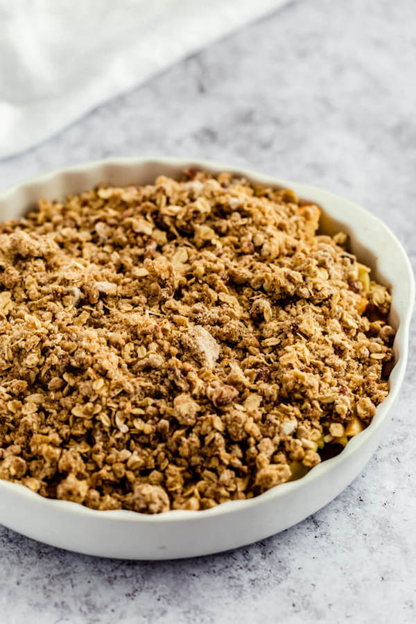 unbaked apple crumble