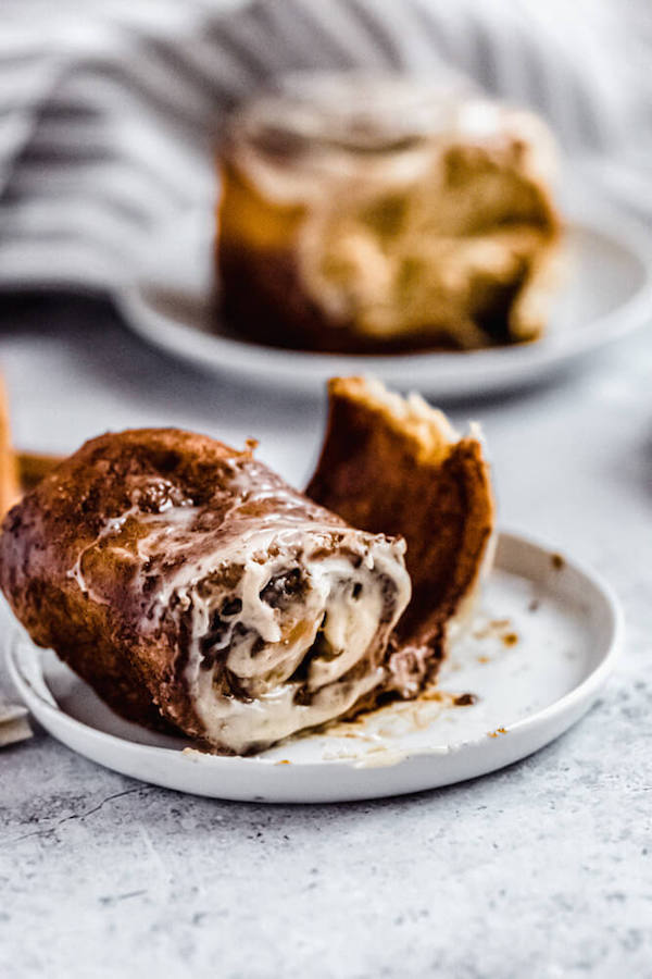 unraveled chai latte cinnamon rolls