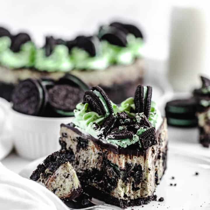 Best Mint Oreo Cheesecake