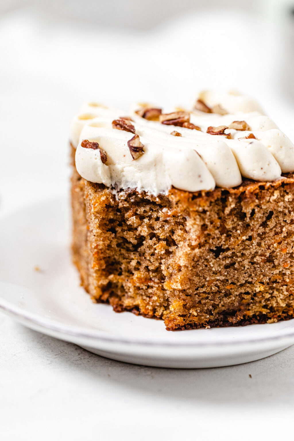 Carrot Cake with Brown Butter Cream Cheese Frosting |Queenslee Appétit